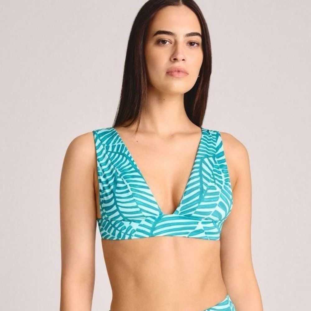 SOLD Vitamin A NWT Aqua Leaf Blue Bikini Top